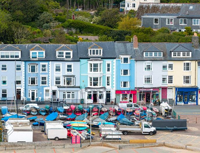 5 Bedroom Terraced House For Sale In Glandovey Terrace, Aberdovey, LL35