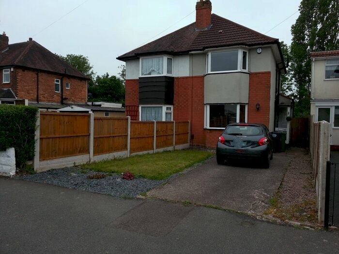 2 Bedroom Semi-Detached House To Rent In Pierce Avenue, Olton, Solihull, B92