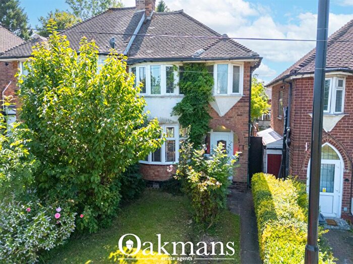 3 Bedroom Semi-Detached House For Sale In Barnes Hill, Birmingham, West Midlands, B29