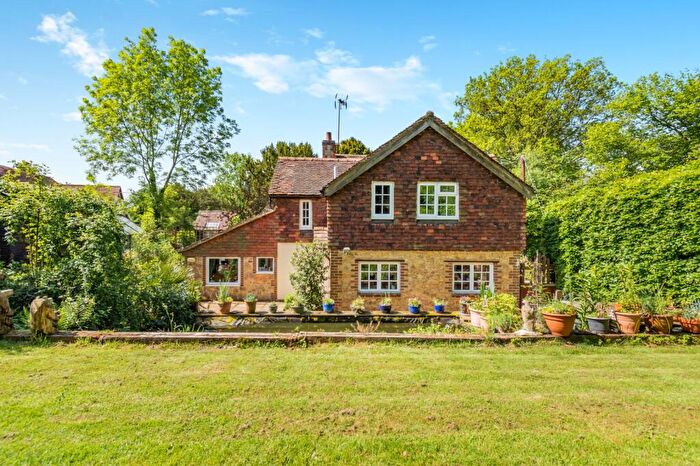 3 Bedroom Equestrian Facility For Sale In Coneyhurst Lane, Ewhurst, Cranleigh, Surrey, GU6