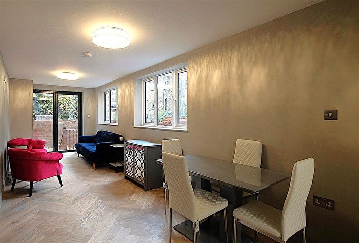 2 Bedroom Flat To Rent In Boundary Road, St John's Wood, NW8