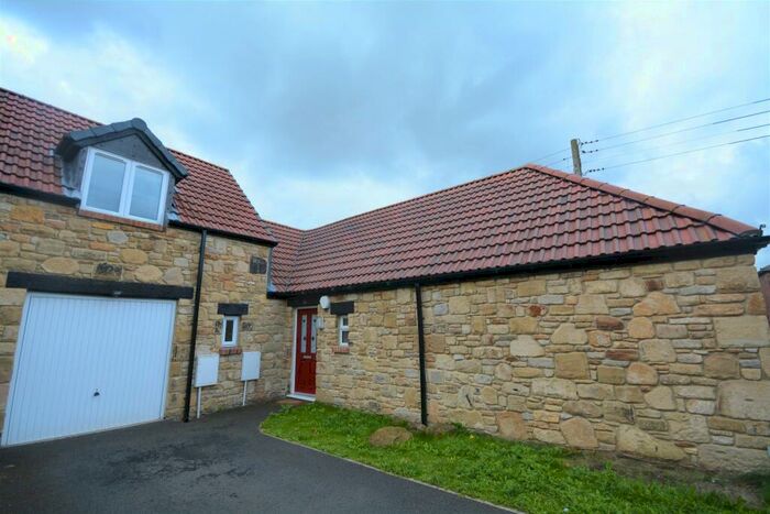 3 Bedroom Terraced House To Rent In The Hemmel, Browney, Durham, DH7