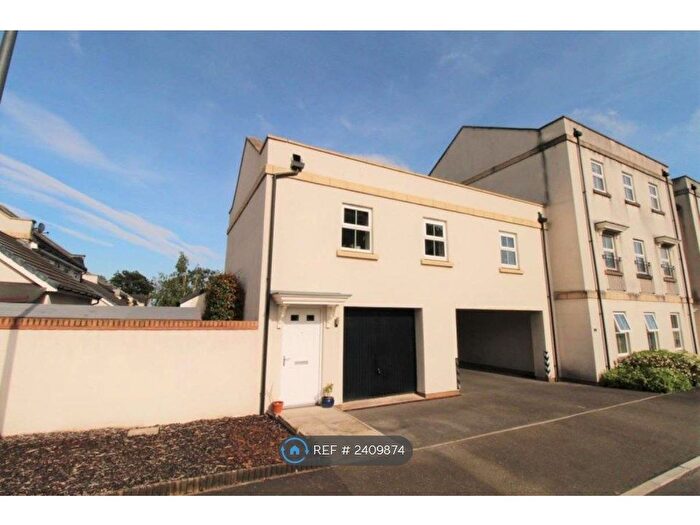 2 Bedroom Maisonette To Rent In Oak Leaze, Bristol, BS34