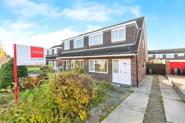 3 Bedroom Semi Detached House For Sale In Glamis Road, Darlington, Durham, DL1