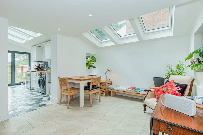 3 Bedroom Terraced House To Rent In Howard Street, Oxford, OX4