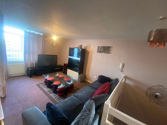 2 Bedroom Flat To Rent In Collingwood Court, Washington, NE37