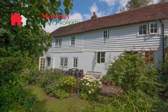 3 Bedroom Semi-Detached House For Sale In Dagg Lane, Ewhurst Green, Robertsbridge, TN32