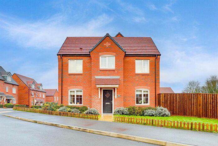 3 Bedroom Detached House For Sale In Hanover Court, Hucknall, Nottinghamshire, NG15