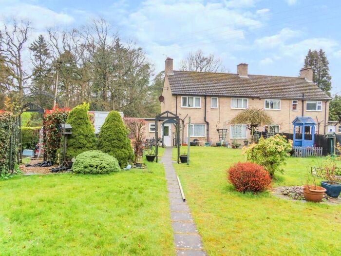 3 Bedroom Semi-Detached House For Sale In Santon Downham, IP27