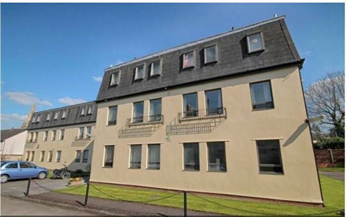 1 Bedroom Flat To Rent In Bathville Mews Cedar Court, GL53