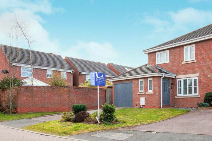 3 Bedroom Semi-Detached House To Rent In The Pyke, Rothley, LE7