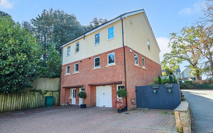 3 Bedroom Semi-detached House For Sale In Gillsmans Hill, St Leonards-On-Sea, TN38