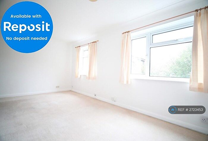 1 Bedroom Flat To Rent In Windlesham Gardens, Brighton, BN1