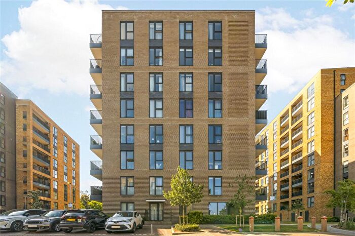 3 Bedroom Apartment To Rent In Bowen Drive, Charlton, SE7