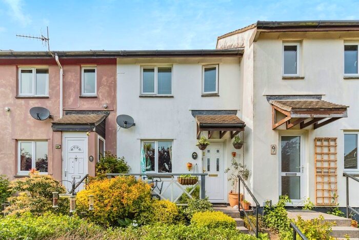 2 Bedroom Terraced House For Sale In Hawthorn Close, Kingsbridge, TQ7