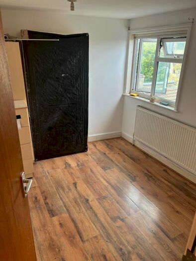 6 Bedroom Terraced House To Rent In Queens Road, London, E17