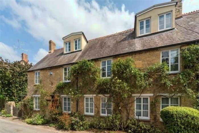 5 Bedroom Cottage To Rent In Charlbury, Oxfordshire, OX7