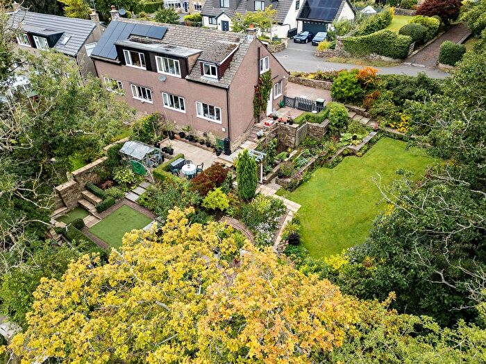 3 Bedroom Semi-Detached House For Sale In Laneside Road, New Mills, High Peak, SK22