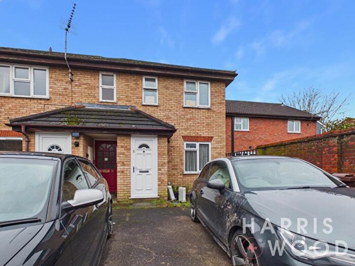 1 Bedroom Flat For Sale In Clearwater, Colchester, Essex, CO2