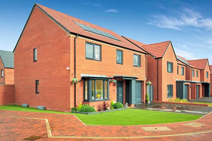 4 Bedroom Detached House For Sale In Ambrose Close, NN8