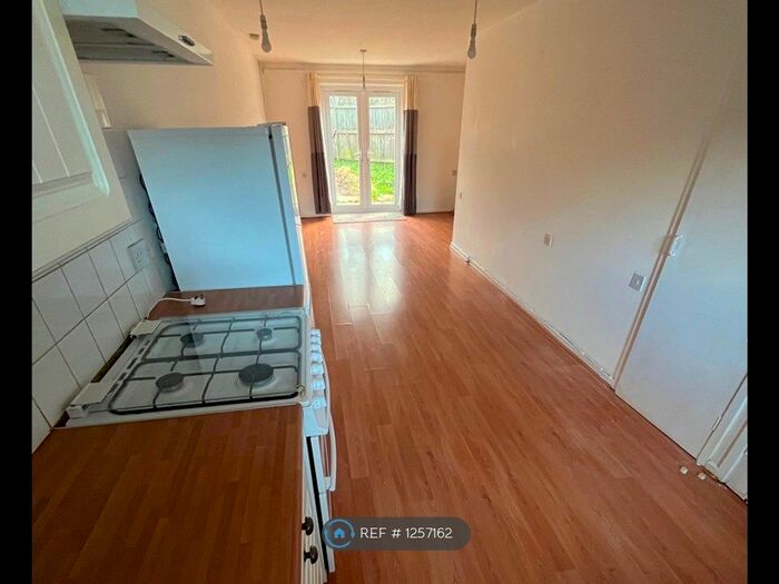 2 Bedroom Terraced House To Rent In Rawlins Road, Bradwell, Milton Keynes MK13