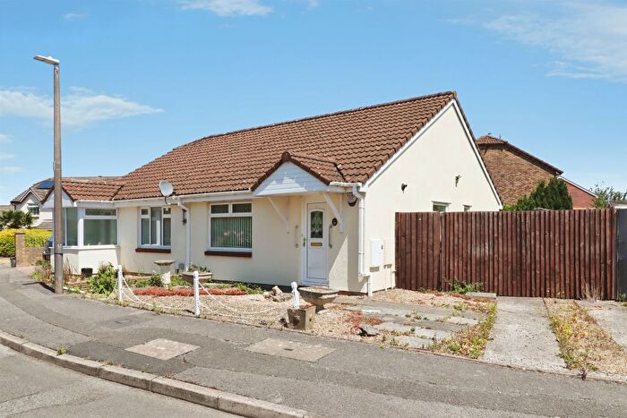 2 Bedroom Semi-detached Bungalow For Sale In Enfield Drive, Barry, CF62