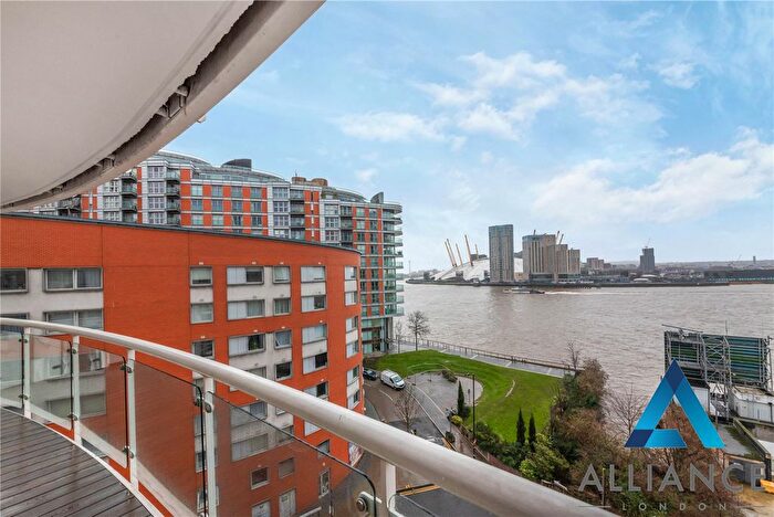 1 Bedroom Flat For Sale In Blackwall Way, London, E14