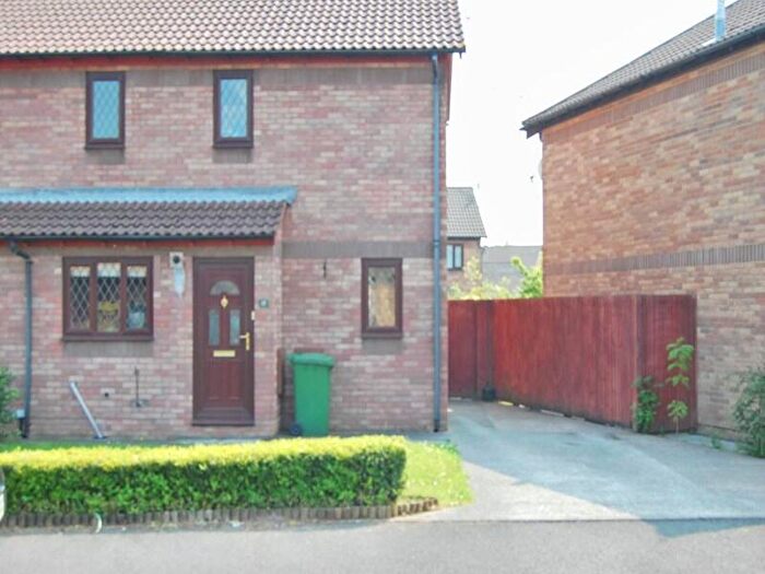2 Bedroom Semi-Detached House To Rent In Grafton Drive, Cross Inn, Rhondda Cynon Taff, CF72