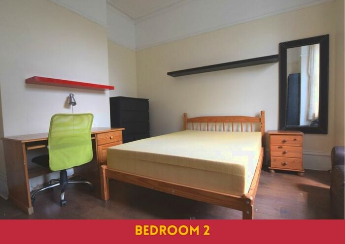 1 Bedroom Semi-Detached House To Rent In Room To Rent - Sturry Road, CT1