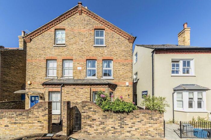 4 Bedroom Semi-Detached House To Rent In Heath Gardens, Twickenham, TW1