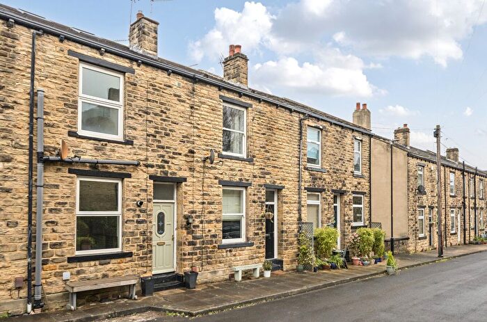 1 Bedroom Terraced House For Sale In Bertha Street, Farsley, Leeds, LS28