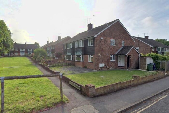 2 Bedroom Flat To Rent In Woodlands Road, Headington, Oxford, OX3