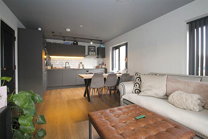 2 Bedroom Flat To Rent In The Mill, Waterside Village, Loughborough, LE11