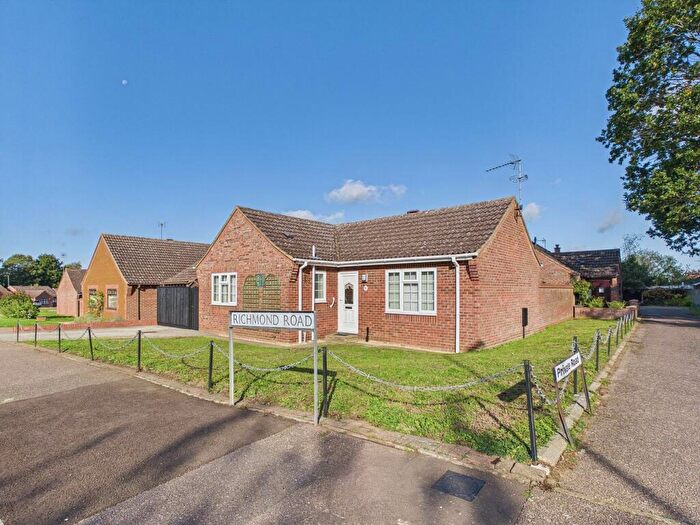 2 Bedroom Detached Bungalow For Sale In Richmond Road, Downham Market, PE38