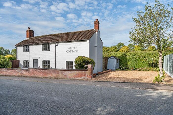 3 Bedroom Cottage For Sale In Kirstead Green, Kirstead, NR15