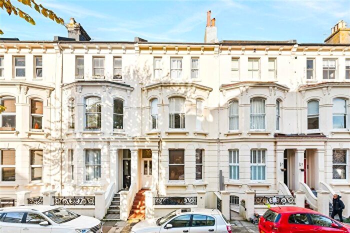 1 Bedroom Apartment For Sale In Albert Road, Brighton, BN1
