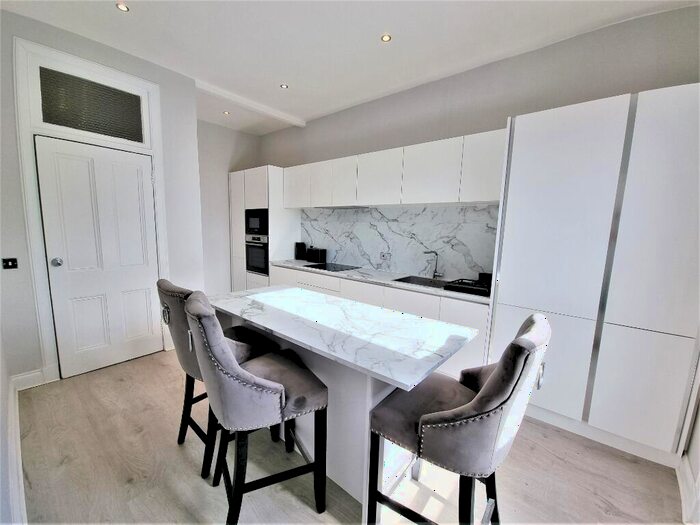 1 Bedroom Flat To Rent In Kirkintilloch Road, Bishopbriggs, Glasgow, G64