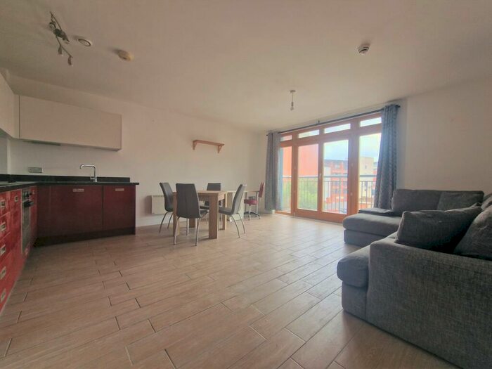 2 Bedroom Apartment To Rent In Upper Marshall Street, Birmingham, B1