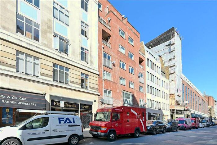 3 Bedroom Apartment To Rent In Hatton Garden, Clerkenwell, EC1N