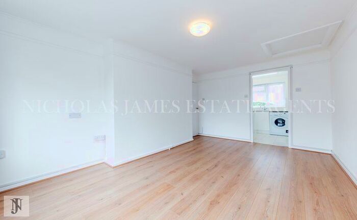 1 Bedroom Flat To Rent In The Haven, Oakwood, London, N14