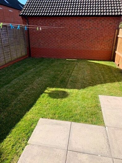 6 Bedroom Semi-Detached House To Rent In Jarratts Road, Bristol, BS10