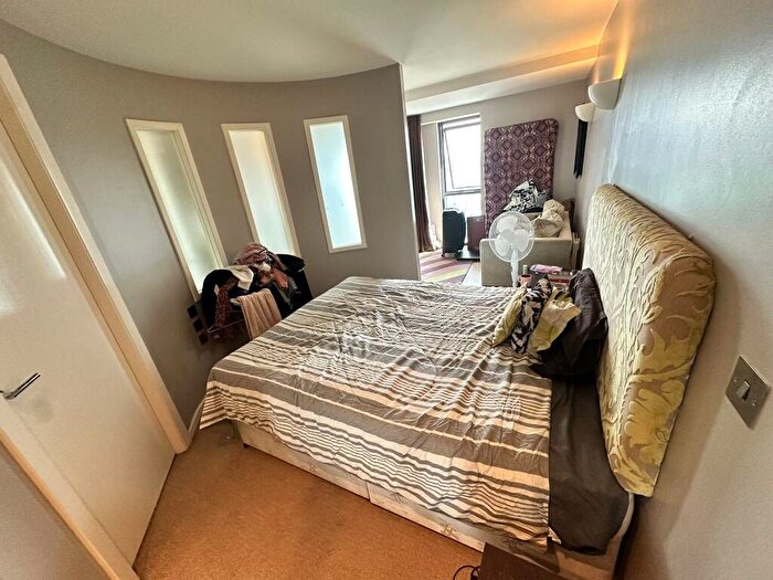 1 Bedroom Apartment To Rent In Water Lane, Leeds, West Yorkshire, LS11