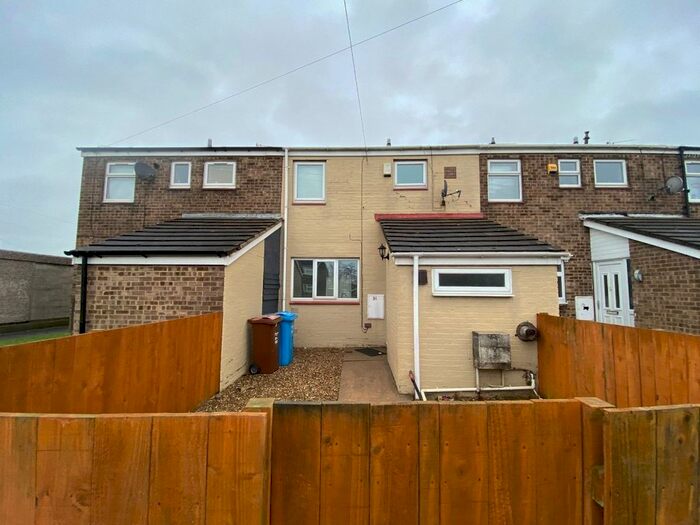 3 Bedroom Terraced House To Rent In Blandford Close, Bransholme, Hull, HU7