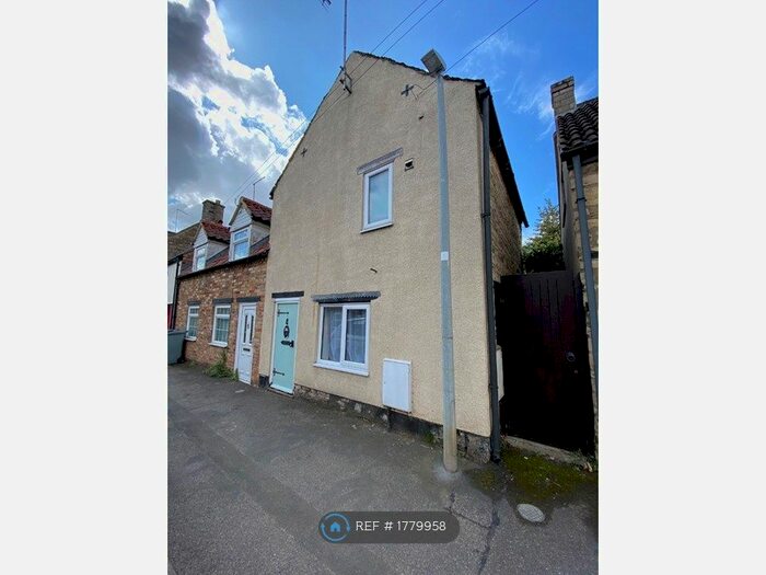 2 Bedroom Terraced House To Rent In Bridge Street, Peterborough, PE6
