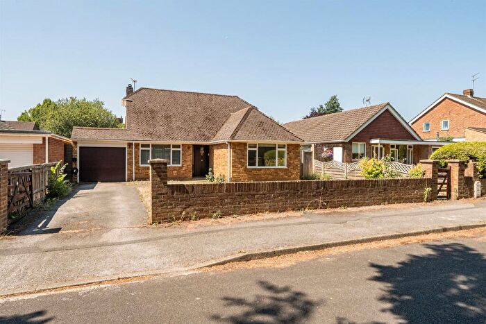 3 Bedroom Detached Bungalow For Sale In Brill Close, Maidenhead, SL6
