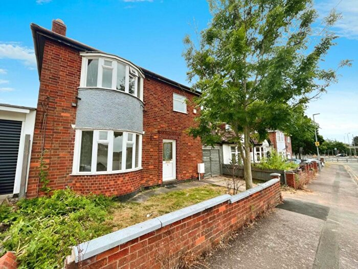 3 Bedroom Detached House To Rent In Braunstone Close, Leicester, Leicestershire, LE3