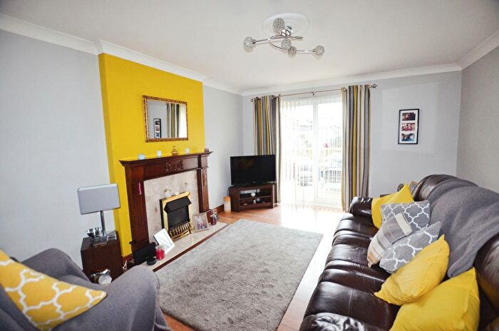 2 Bedroom Semi-Detached House For Sale In Forest Hill Road, Worksop, S81