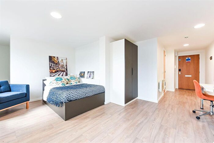 1 Bedroom Flat To Rent In Wharf View, Chester, CH1