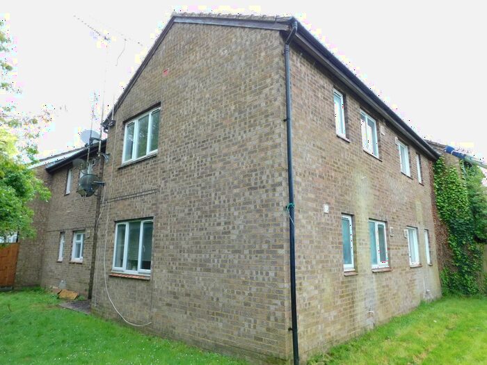 1 Bedroom Studio To Rent In Cumbria Close, Houghton Regis, LU5