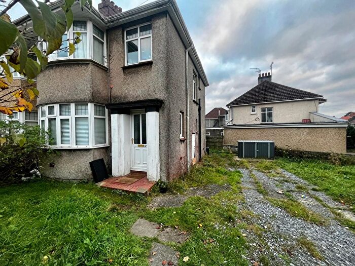 3 Bedroom End Of Terrace House To Rent In Harlech Crescent, Swansea, SA2